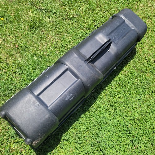 Golf guard hard shell - guard, wheeled