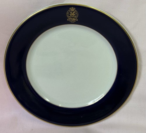 Vintage queens regiment plate - vintage,