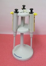 Socorex Swiss Acura 822 3 Single Channel Pipette 1-10μL 2-20μL 20-200μL With Sta