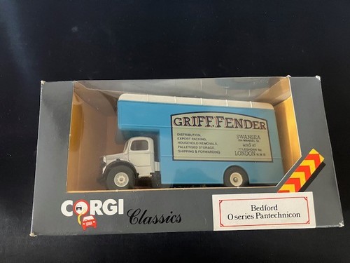 Corgi bedford pantechnicon - corgi,