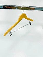 5X WOODEN TROUSER,JEAN,PANT,LEGGING HANGERS WITH METAL BAR AND ADJUSTABLE CLIP