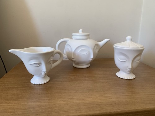 Unusual muse face teapot - unusual,