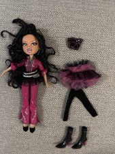 Bratz G1 Designed By Jade Cool
