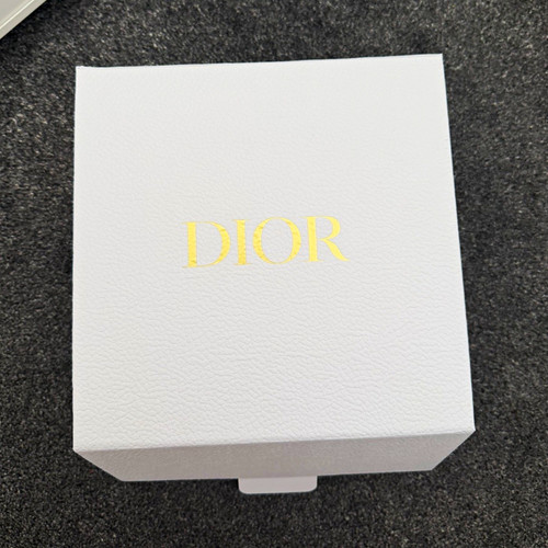 Dior white square large - square, gift