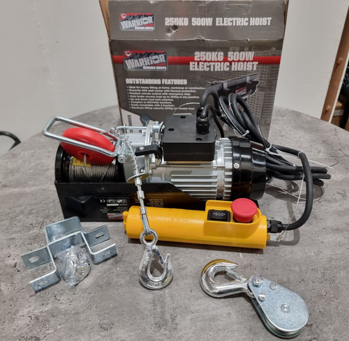 Warrior winches 250kg 240v - warrior,