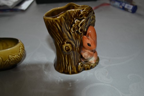 Vintage sylvac squirrel tree - sylvac,