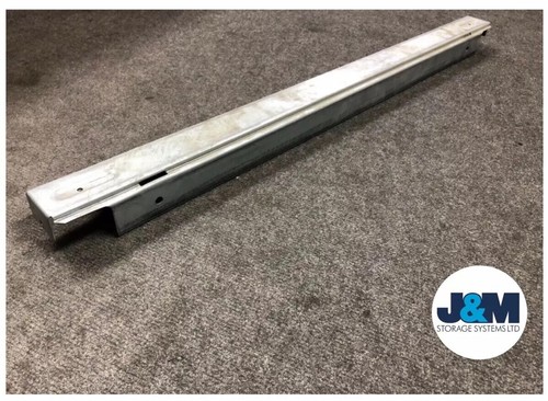 Galvanised pallet support bar - galvanised,