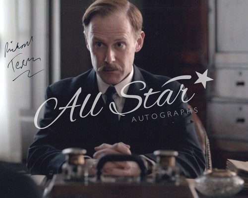 Downton abbey richard - abbey,