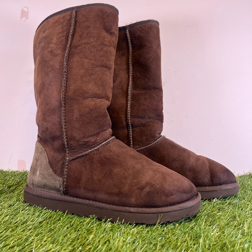 Ugg boots size women - 6.5, women's