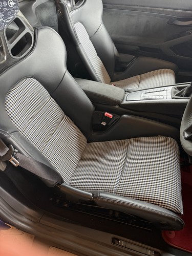 Porsche seat inserts