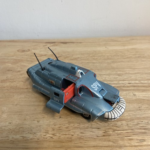 Vintage captain scarlet spv - vintage,