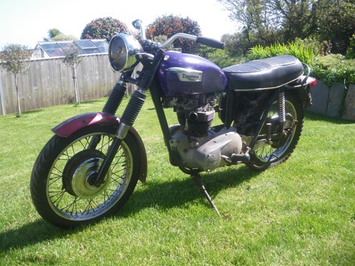 Triumph t120r 1970 project - -,