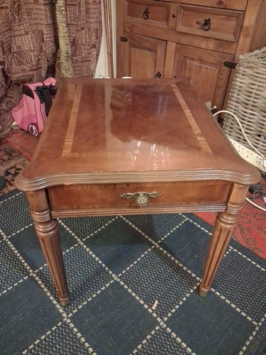 Mahogany coloured side - coloured, side/end
