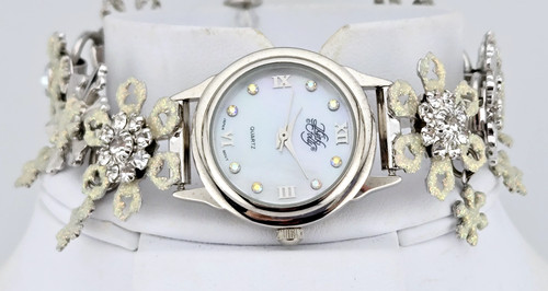 Kirks folly snowflake charm - kirks,