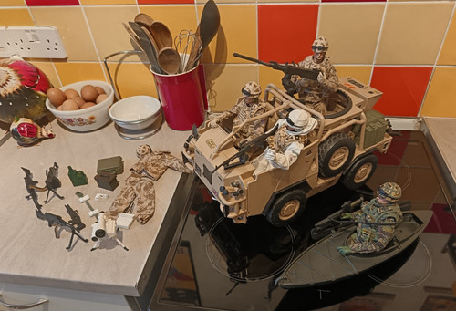 Armed forces action figures - armed,