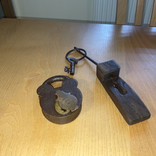 Victorian padlock working with - padlock,