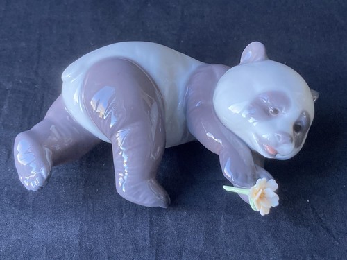 Lladro porcelain figurine - lladro,