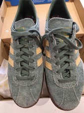 Adidas munchen english - munchen, garden