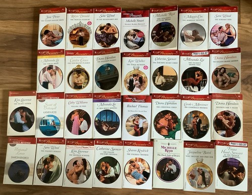 Mills boon harlequin 30 - &,