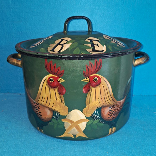 Green enamel round bread - round,