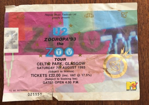 1993 zoo station concert - u2,