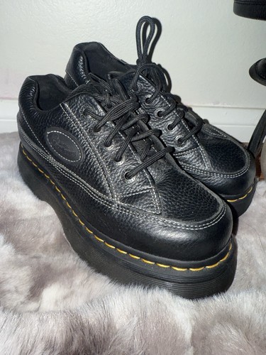 Martens black buzz - black, 5-eye