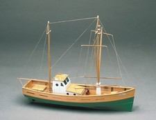 Mantua Amalfi Fishing Boat 1:35 Scale Wooden Ship Kit