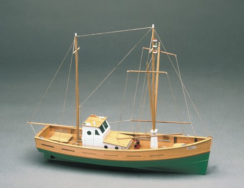 Mantua amalfi fishing boat - amalfi,