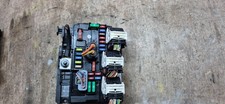 Citroen C3 Picasso Engine Bay Fuse Box 9667199680 R08 With Plugs. -MATCH NUMBERS