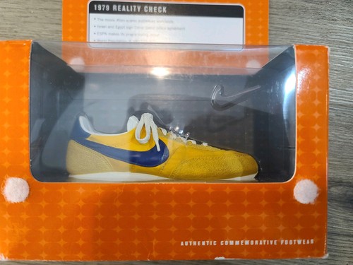 Nike classics bowen ldv gold - nike,
