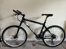 Giant All Carbon Lightweight