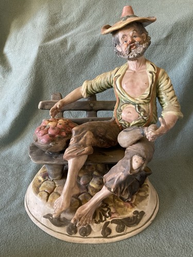 Capodimonte large figure - large,