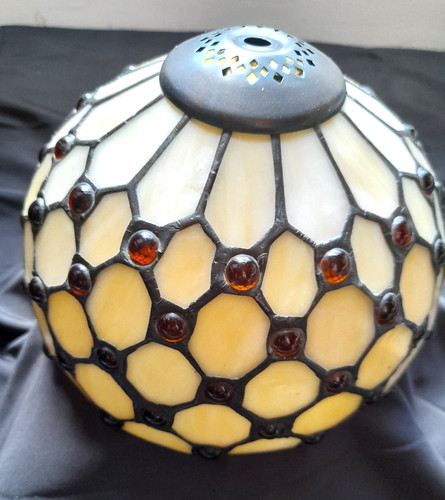 Amber and ivory tiffany - ivory, style