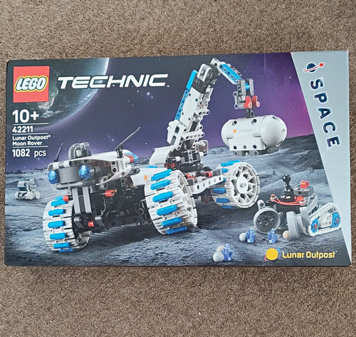 Lego technic 42211 lunar - lego,