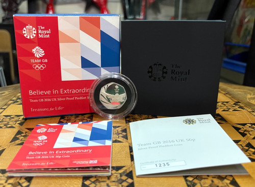 Rare royal mint - 2016, team