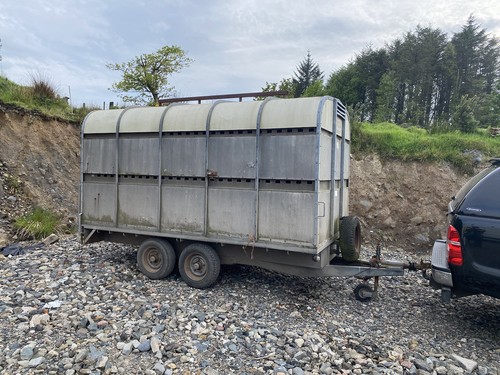 Bateson sheep trailer - 10’,