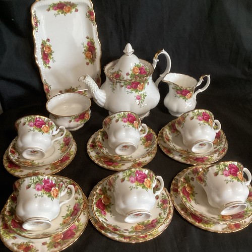Royal albert old - albert, roses