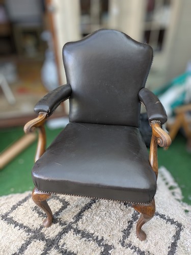 Antique brown leather queen - brown,