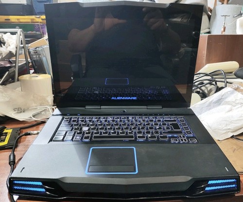 Alienware m15x gaming laptop - alienware,
