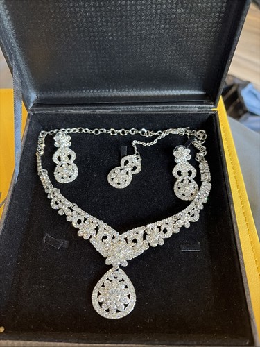 Brand new silver diamond - brand-new,