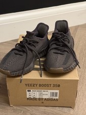 Yeezy Boost 350 V2 -  Cinder