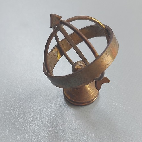 Miniature brass desk top - brass,