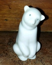 Nao By Lladro Spain Attentive