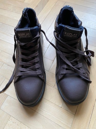 Mens brand new - , replay