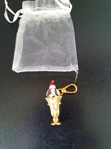 Juicy couture ice cream - ice,