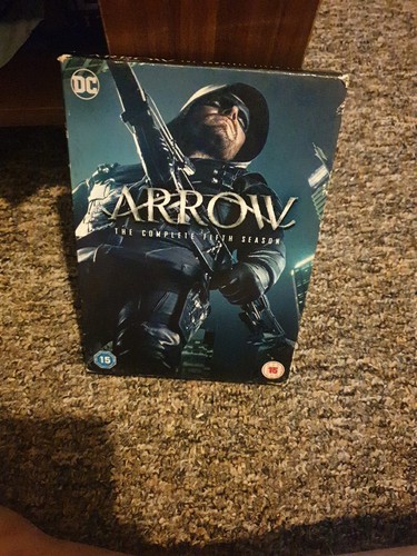 Arrow the complete - arrow:, fifth