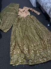 Beautiful Khaki green/gold