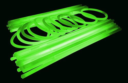 100x glow sticks in - 8”,