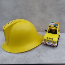 2006 FIREMAN SAM FRICTION POWERED 4X4 MOUNTAIN RESCUE VEHICLE AND HELMET