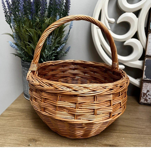 Vintage round brown wicker - vintage,